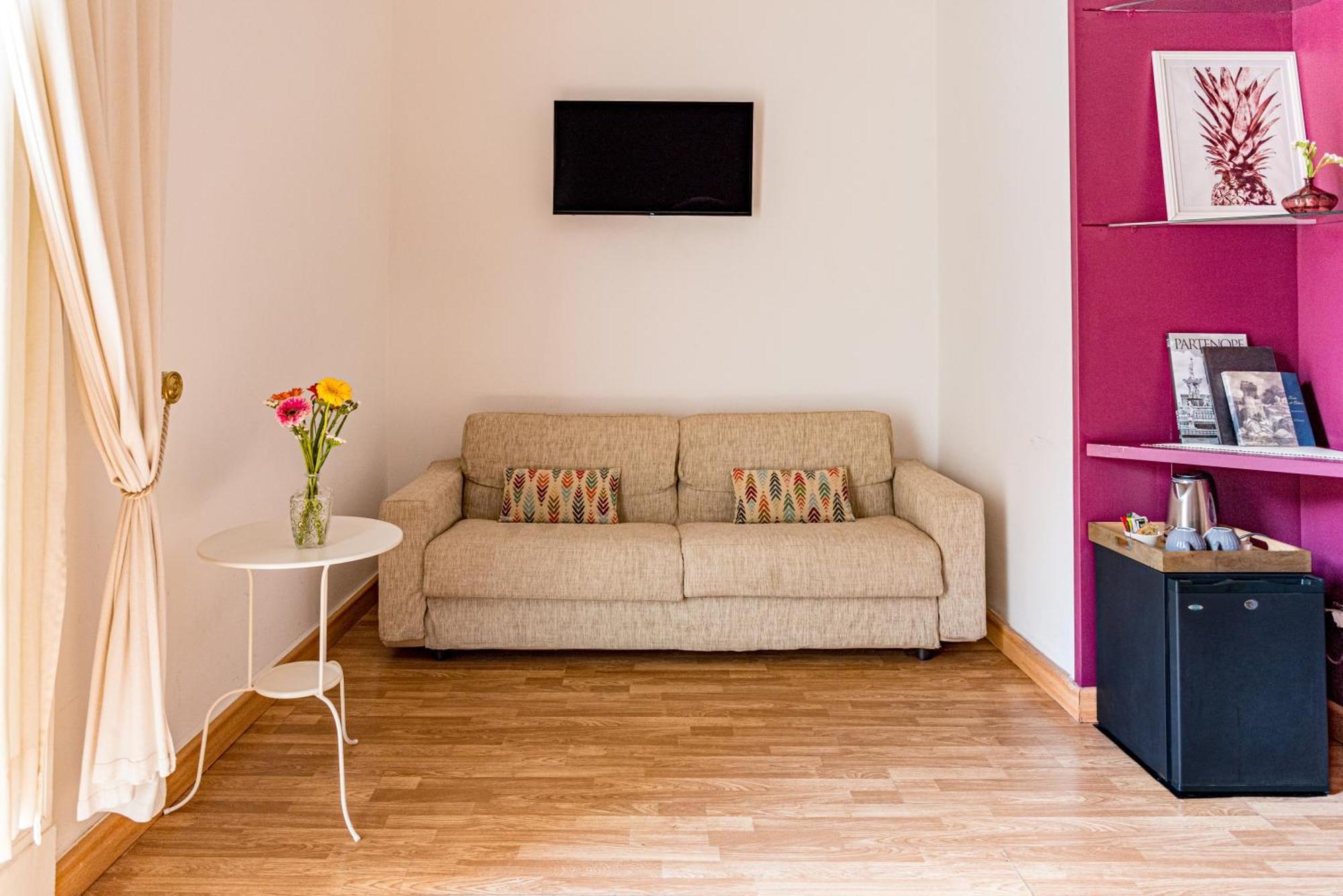 Ruffo Di Bagnara Palazzo Monumentale Bed & Breakfast Naples