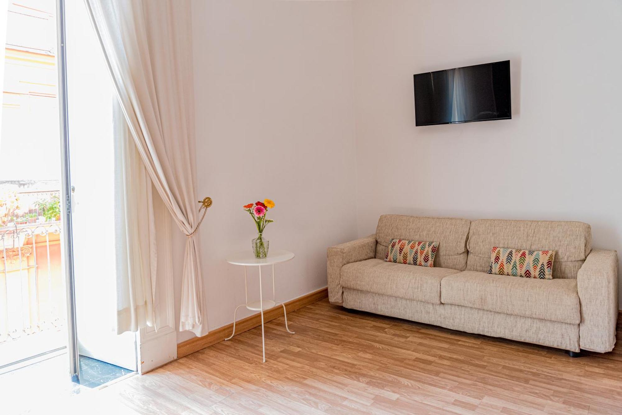 Ruffo Di Bagnara Palazzo Monumentale Bed & Breakfast Naples